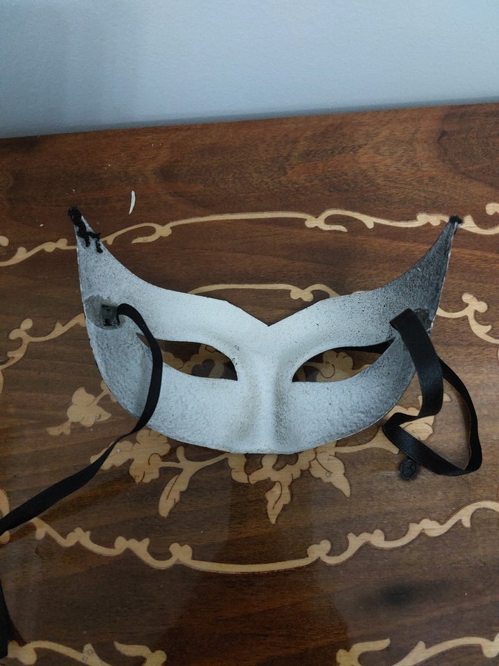 Kadın Gri Maskeli Yarım Yüz Maskesi - Görsel 3