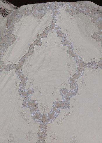 ANGELEZ MASA ÖRTÜSÜ  MINK LEKE VAR GECERMI BILMIYORUM RESIMLERDE - Görsel 7