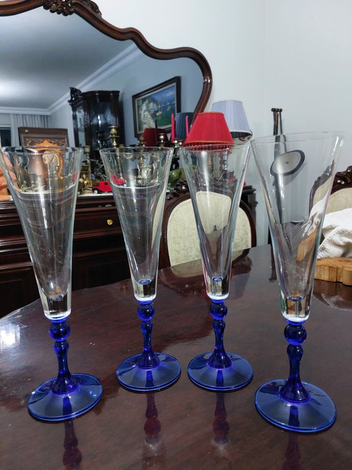 FRANSIZ 4 ADET KADEH BARDAK - Görsel 2