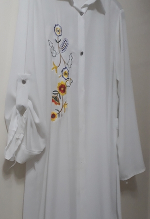 44 Beden beyaz Renk uzun tunik gömlek