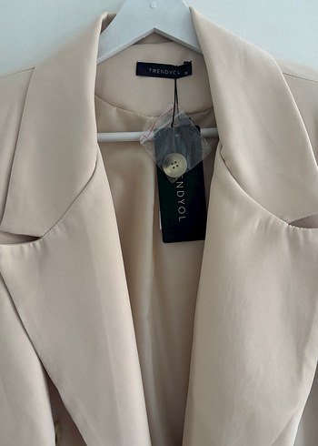 Kadın Midi Ceket Düğmeli - Görsel 2