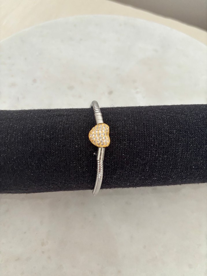 Kalp Detaylı Taşlı Çelik Bileklik  Gümüş & Gold Renk - Görsel 2