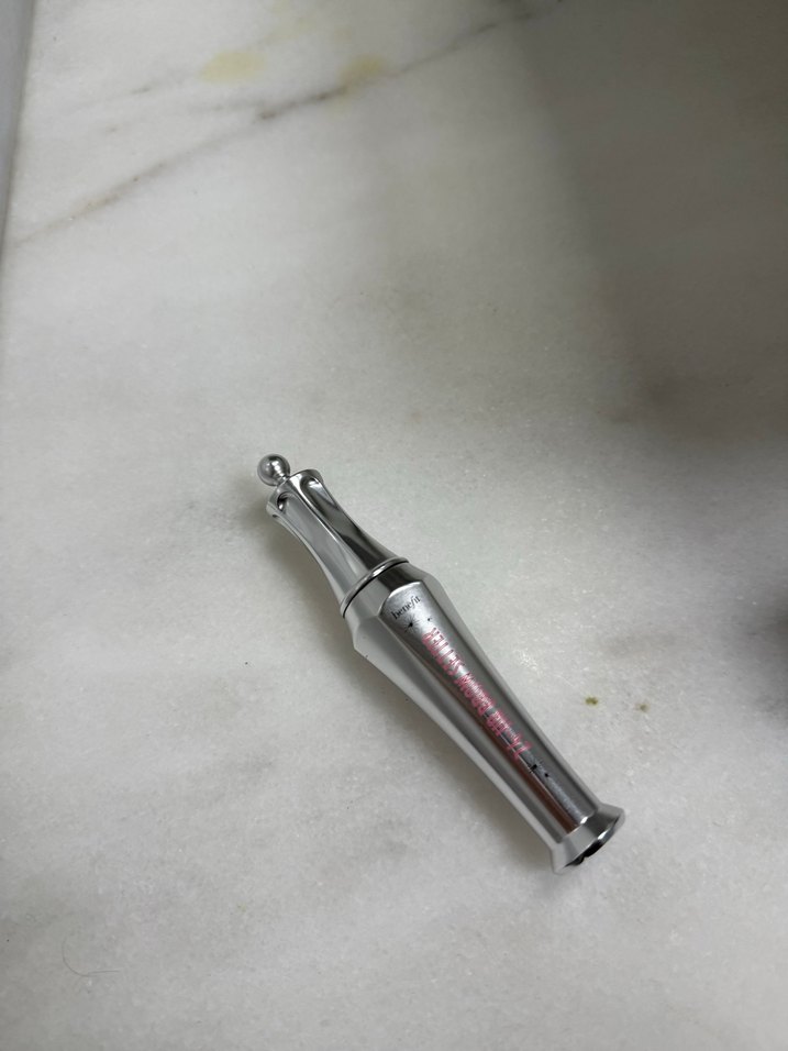 Benefit kaş sabitleyici - Görsel 2