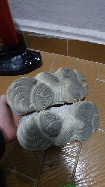 ERKEK SPOR AYAKKABI 40 NUMARA SADECE YIKANMASI GEREKİYOR  - Görsel 11