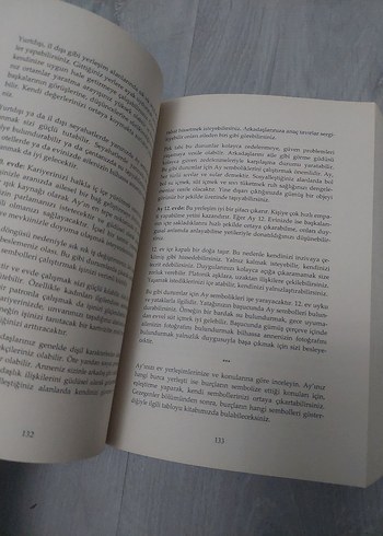 Astrolojiyle Haritanın Üzerine Çıkmak Kitabı