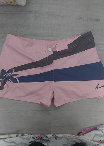 Pembe Desenli Mini Kadın Şort