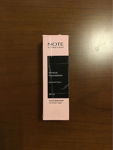 Note Mineral Foundation Natural Glow 401