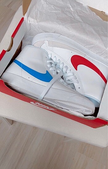 blazer mid