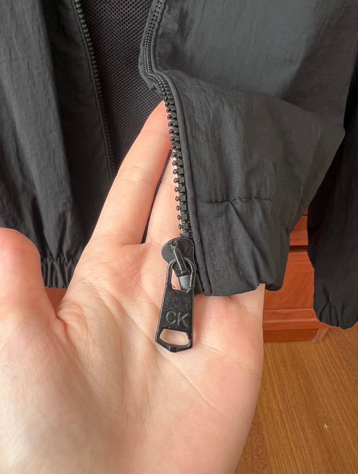 Calvin Klein Siyah yağmurluk - Görsel 3