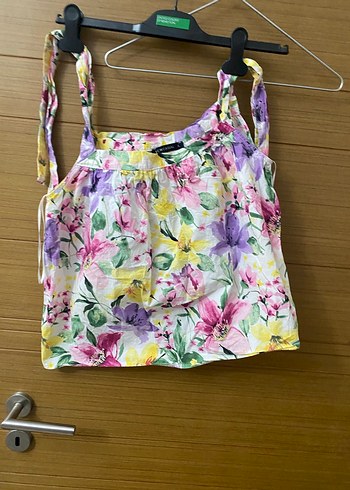 Çiçek Desenli Askılı Kız Bluz - Görsel 4