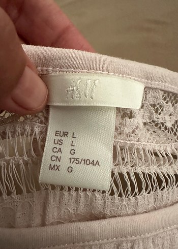 H&M Dantel Detaylı Kısa Kollu Bej Bluz