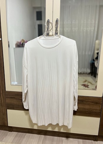 Beyaz pileli takım - Görsel 2