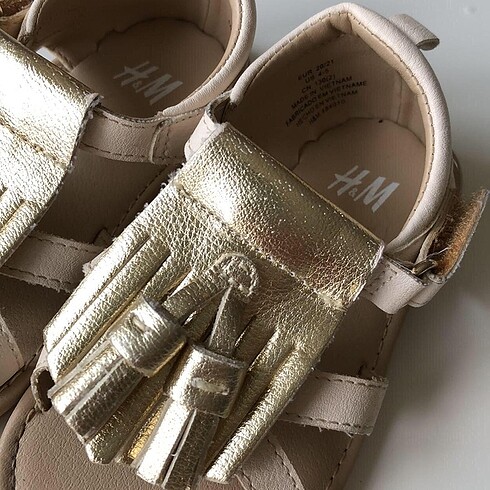 21 Beden altın Renk H&M sandalet