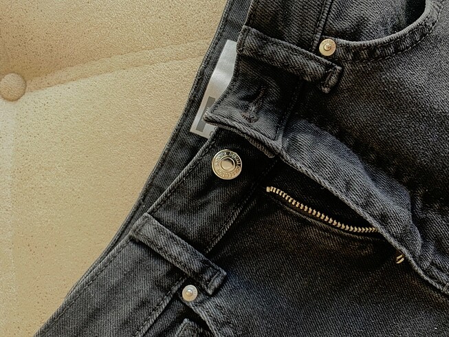 Bershka siyah denim şort