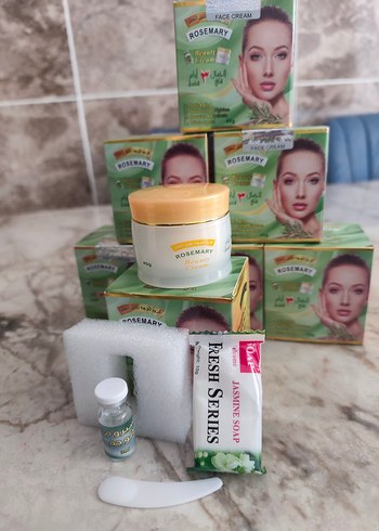 Rosemary Özü İçeren Kadın Cilt Bakım Kremi - Görsel 2