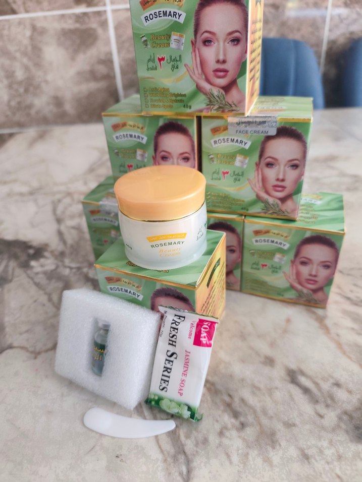 Rosemary Özü İçeren Kadın Cilt Bakım Kremi - Görsel 3