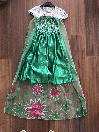 xs Beden Elsa party elbisesi