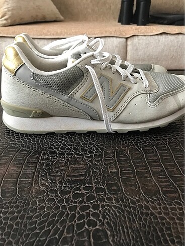 New Balance Kadın Ayakkabı