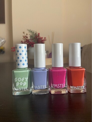 Toplu 4 adet Pastel Oje