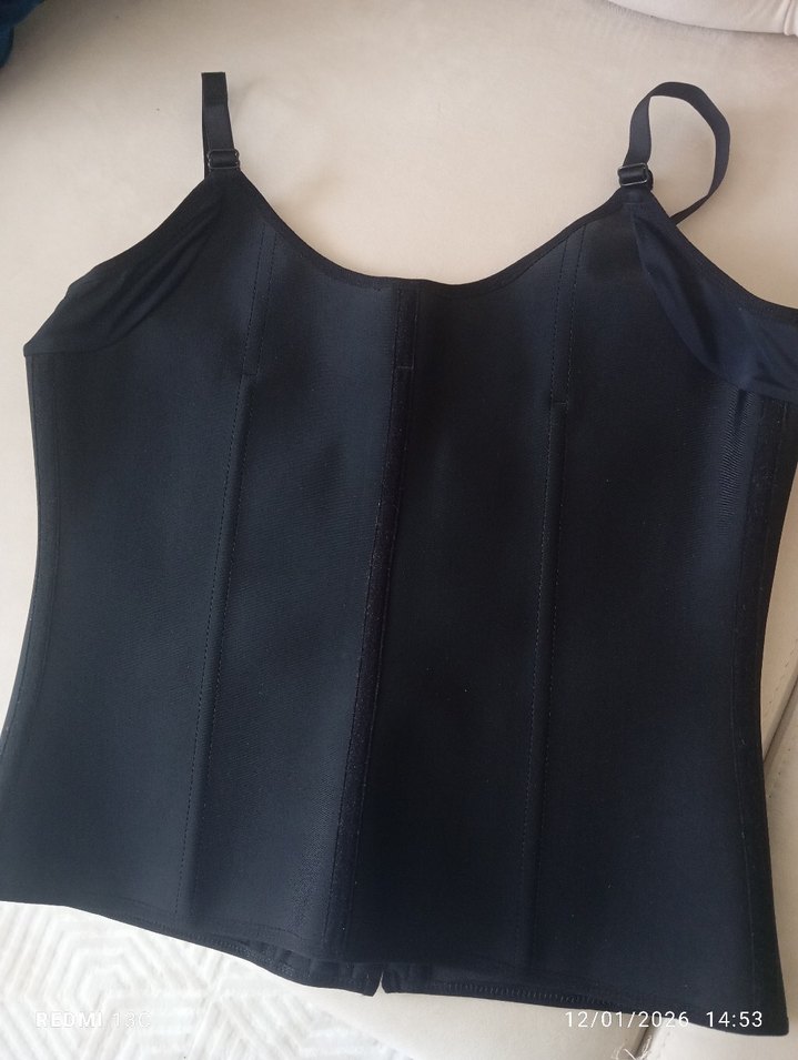 Siyah Göğüs Korse, Orta Boy, Sıkı Oturan - Görsel 4