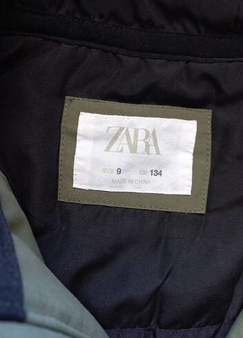 9 Yaş Beden ZARA ORJINAL ERKEK ÇOCUK MONT