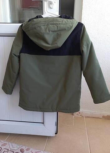 9 Yaş Beden haki Renk ZARA ORJINAL ERKEK ÇOCUK MONT