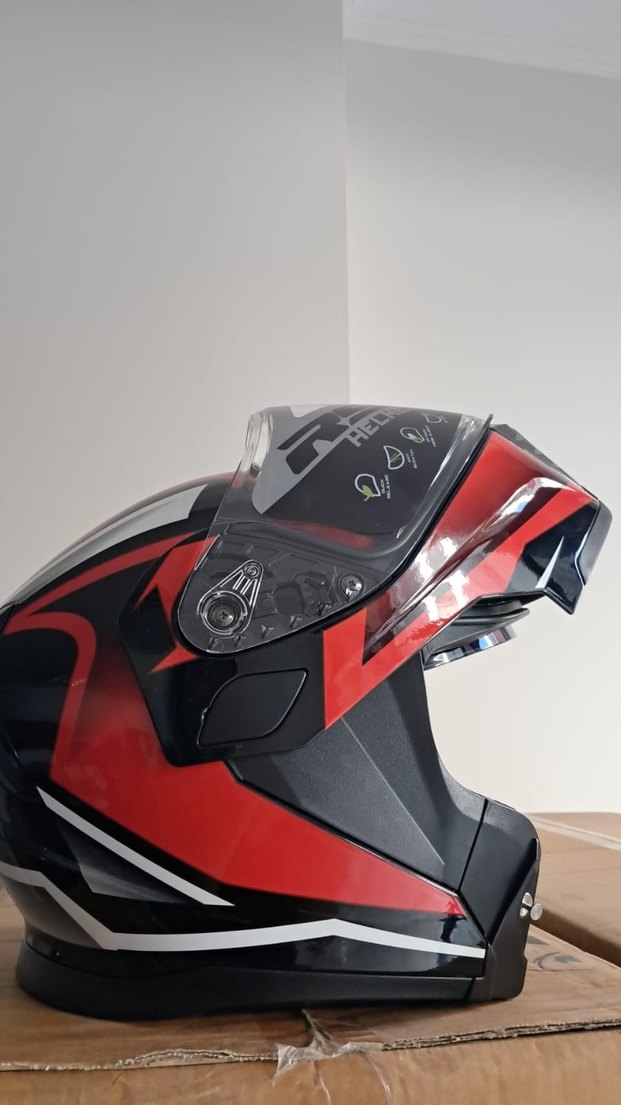 Kırmızı Baskılı Biker Motosiklet Kaskı - Görsel 2