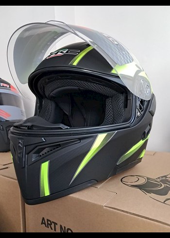 Kilitli Siyah Baskılı Motosiklet Kaskı - Görsel 5