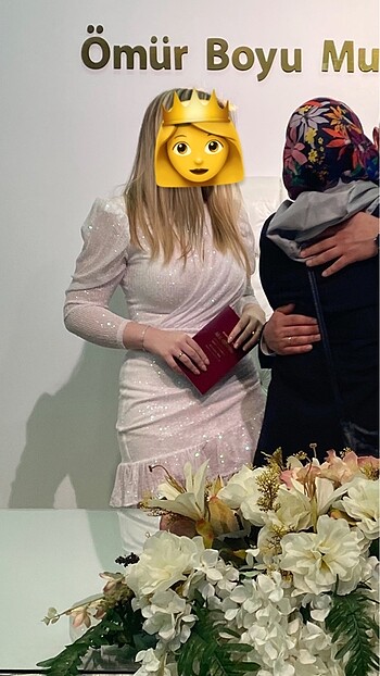 Nikahta giyilebilir elbise