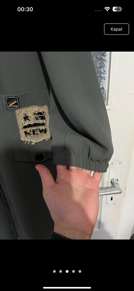 Kapüşonlu Gri Fermuarlı Kadın Yağmurluk - Görsel 2