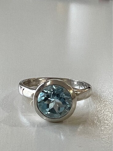Mavi topaz 925 k , doğal taş rhodium kaplama, ithal