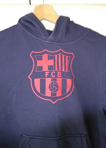 11-12 Yaş Beden Nike sweatshirt 