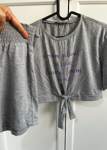 Gri Mini Tişört ve Şort Takımı - Görsel 5