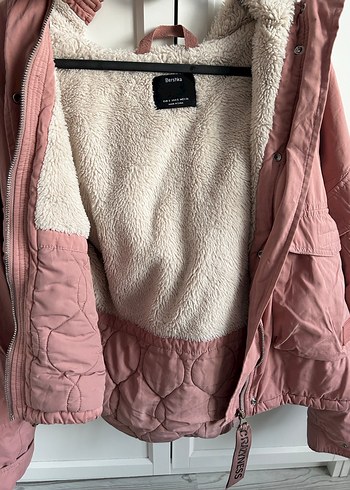 s Beden pembe Renk Bershka Pembe, Kürklü, Bol Kesim Kadın Ceket