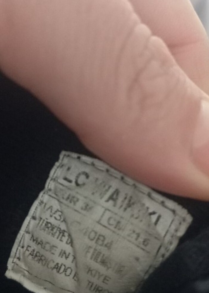 Lcwkı kıalık bot bır yış bıre giyilmedi - Görsel 2