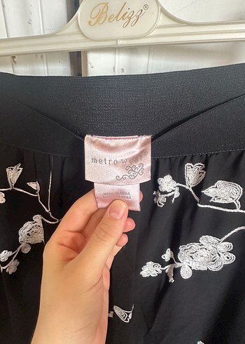 m Beden Vintage Siyah Nakışlı Midi Uzun Etek