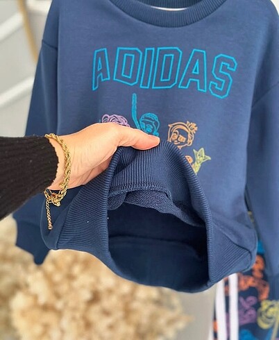 Adidas Harika
