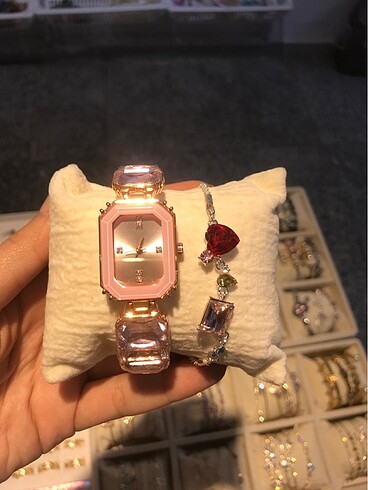 Swarovski pembe taşlı saat kombini