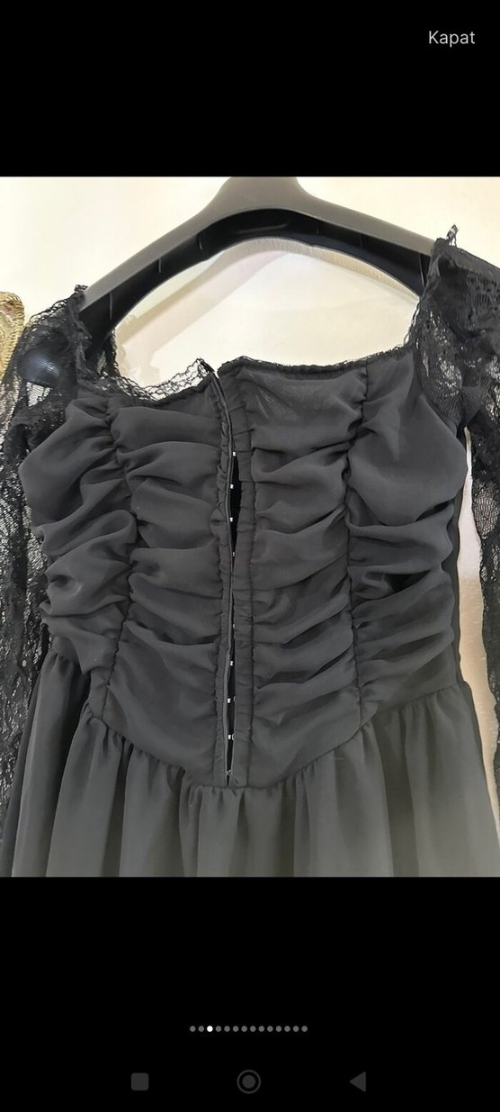 Dantel Kollu Siyah Gotik Mini Elbise - Görsel 3