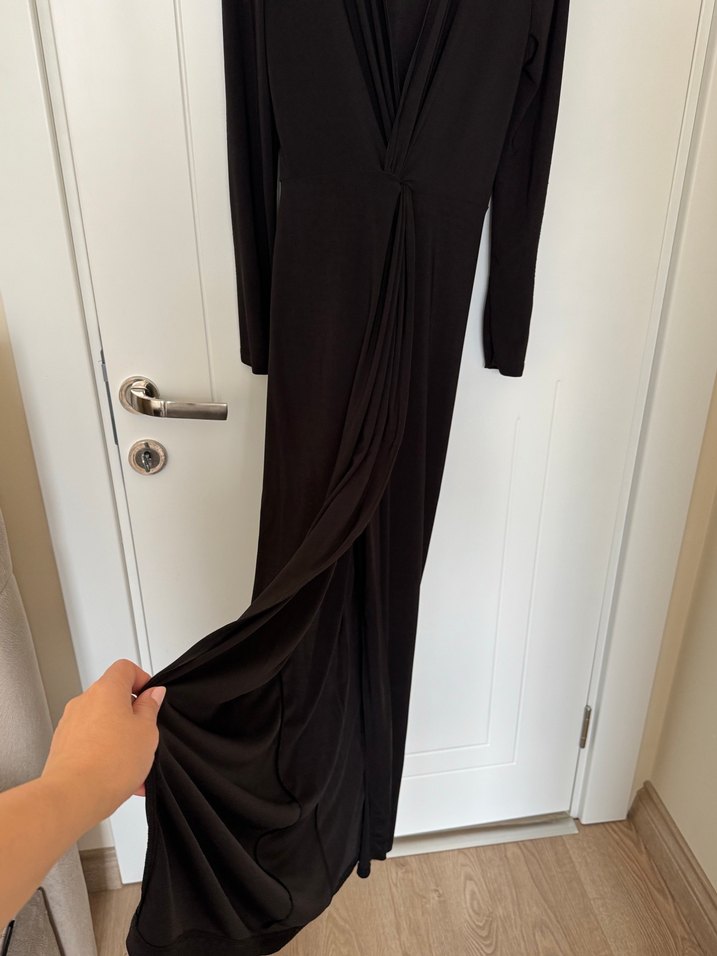 Siyah Kruvaze Yakalı Uzun Kollu Uzun Elbise - Görsel 4