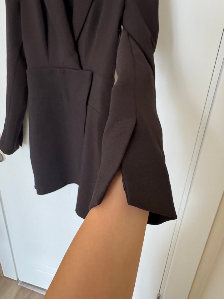 Düğmeli Siyah Kadın Blazer Elbise - Görsel 3