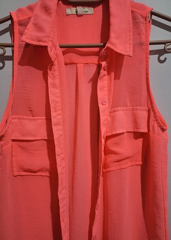 Bershka Düğmeli Pembe Kolsuz Gömlek