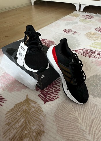 Adidas koşu ayakkabısı - Görsel 5