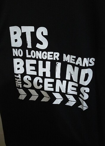 Diğer BTS yazılı tişört 