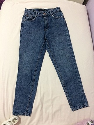 Bershka mom jean