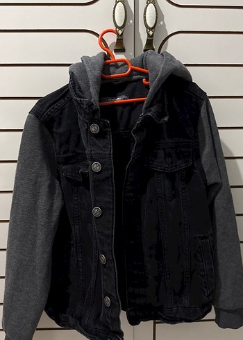 Erkek Çocuk Gri Denim Ceket Kapüşonlu