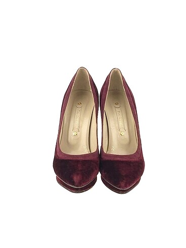 37 Beden Pier Lucci Stiletto %70 İndirimli.