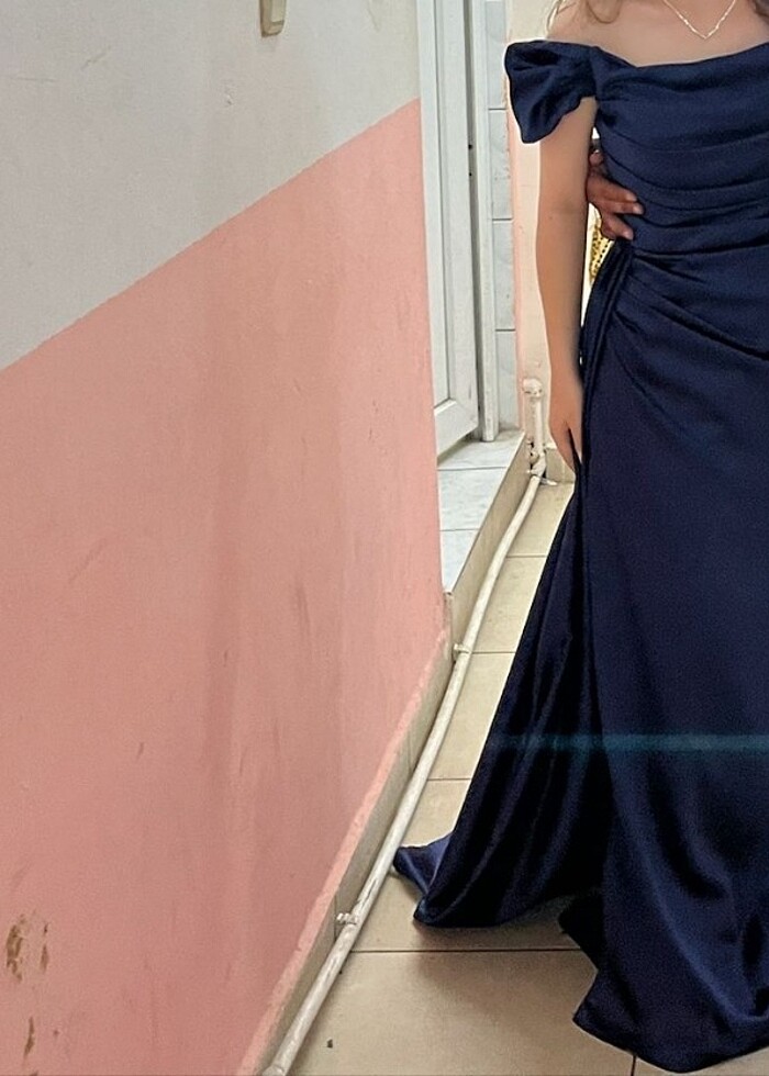 Saten abiye elbise - Görsel 3