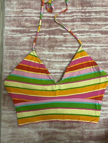Bershka crop top