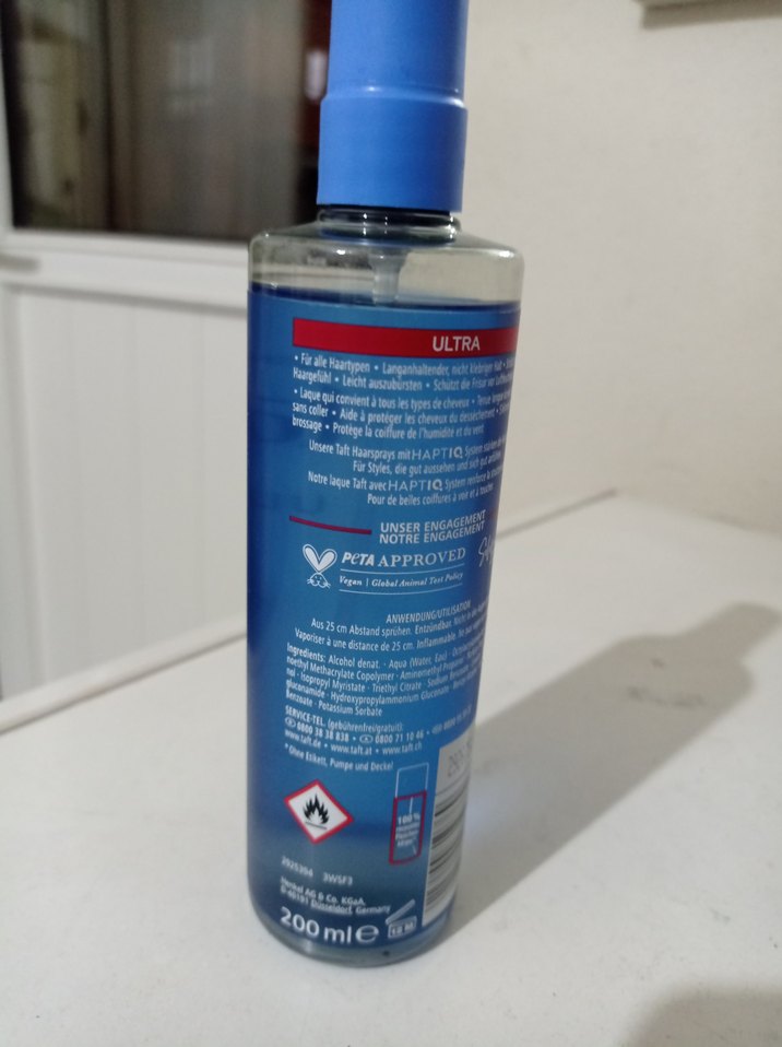 Schwarzkopf Taft Ultra Sert Tutuşlu Saç Spreyi - Görsel 5